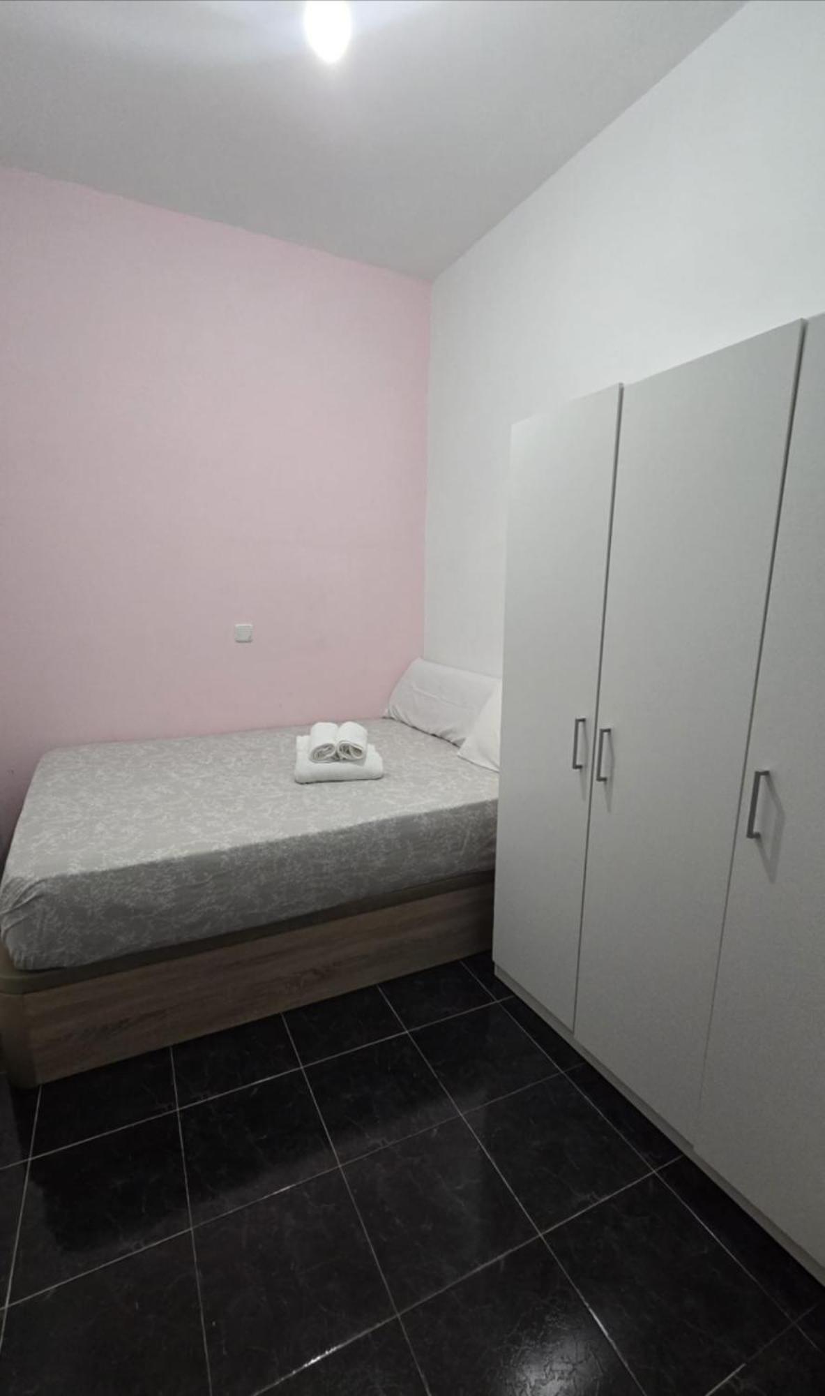 Appartamento Funcaral Santa Brigida Madrid Esterno foto